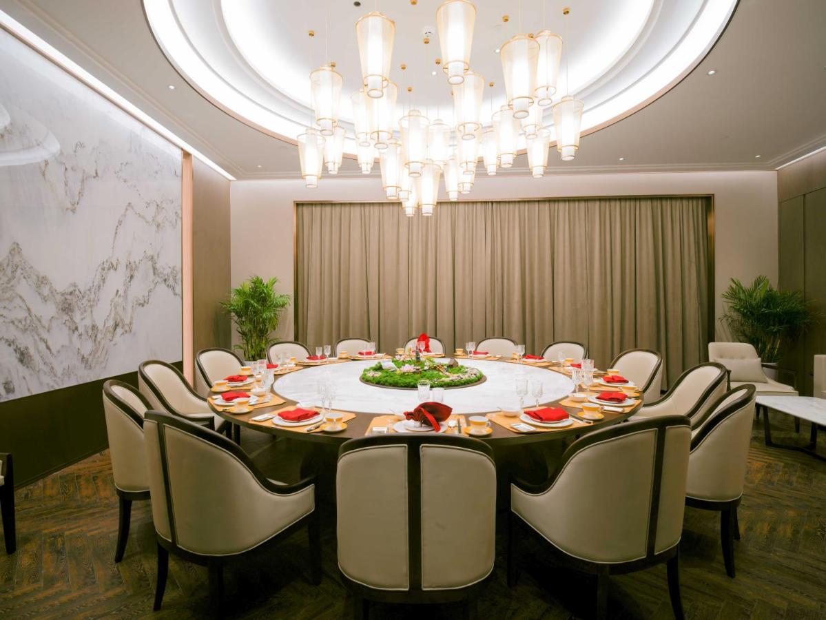 Ramada Plaza Shanghai Pudong Airport - 3 Mins To Pvg Depature Floor & Check Entrance With Hotel Shuttle Екстериор снимка