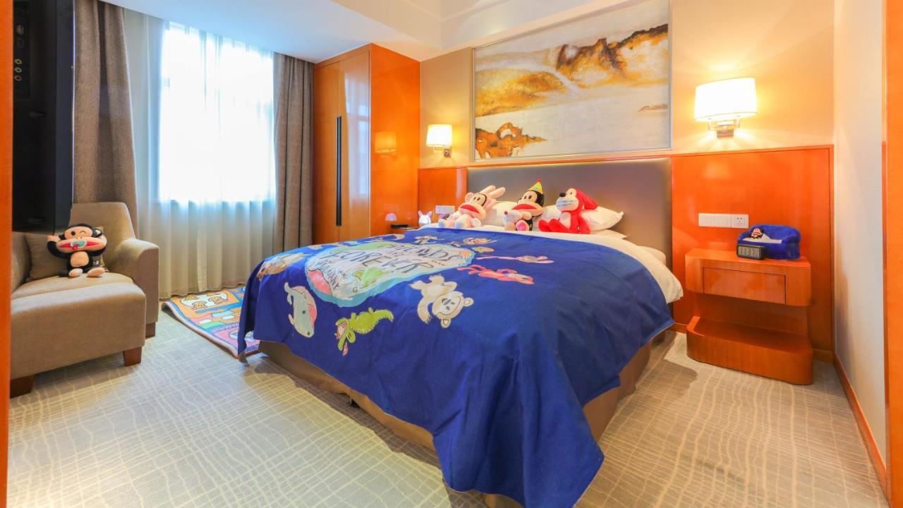 Ramada Plaza Shanghai Pudong Airport - 3 Mins To Pvg Depature Floor & Check Entrance With Hotel Shuttle Екстериор снимка