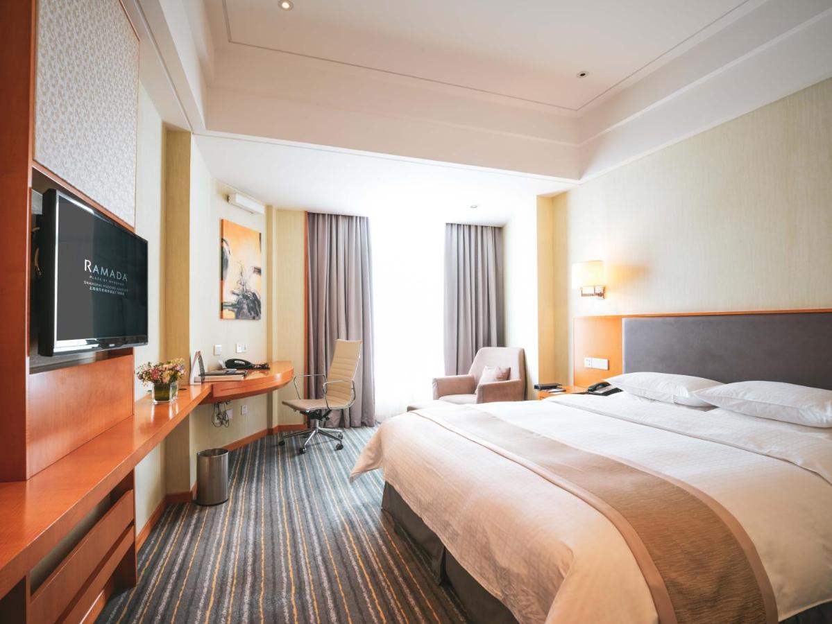 Ramada Plaza Shanghai Pudong Airport - 3 Mins To Pvg Depature Floor & Check Entrance With Hotel Shuttle Екстериор снимка