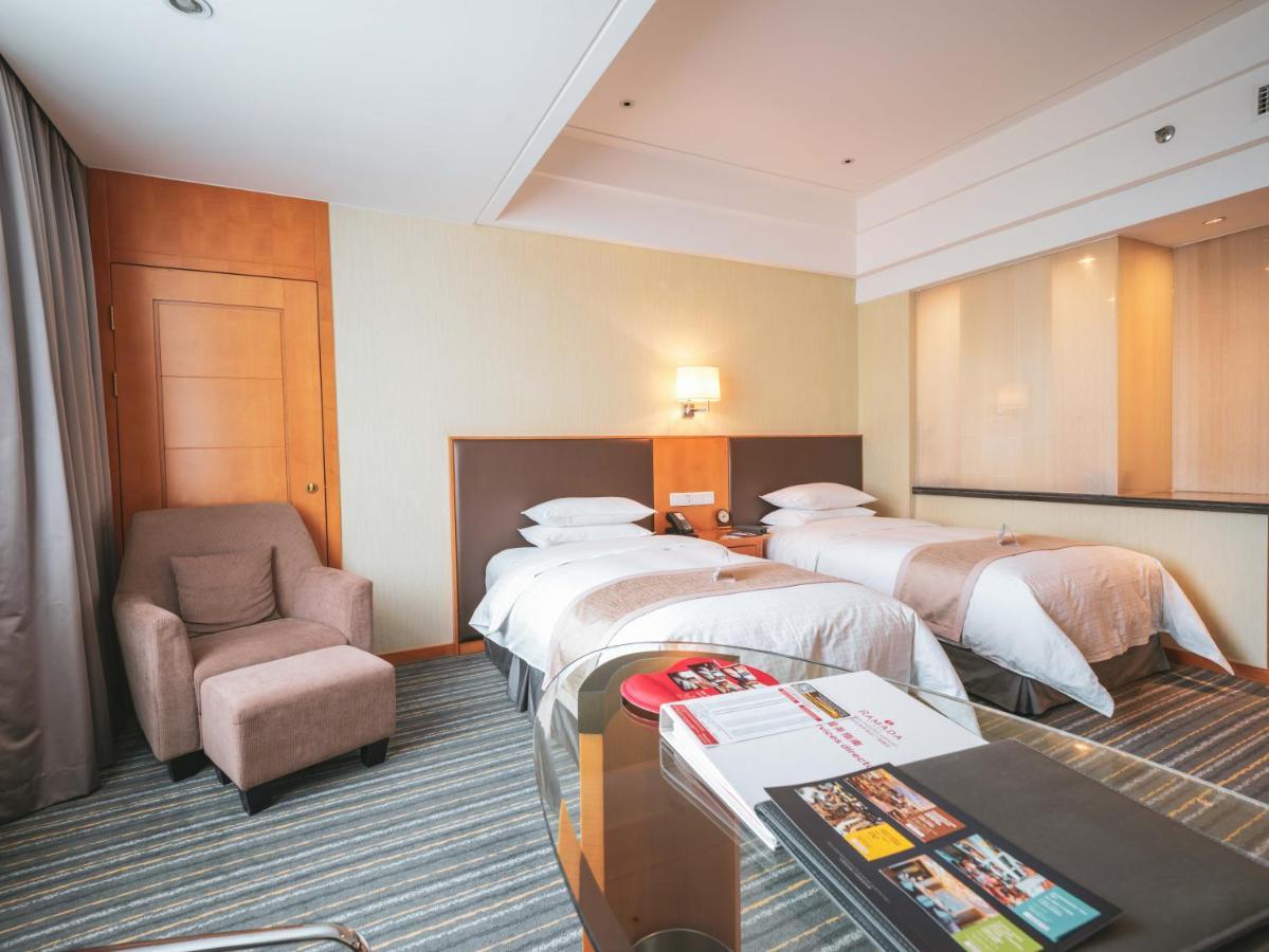 Ramada Plaza Shanghai Pudong Airport - 3 Mins To Pvg Depature Floor & Check Entrance With Hotel Shuttle Екстериор снимка