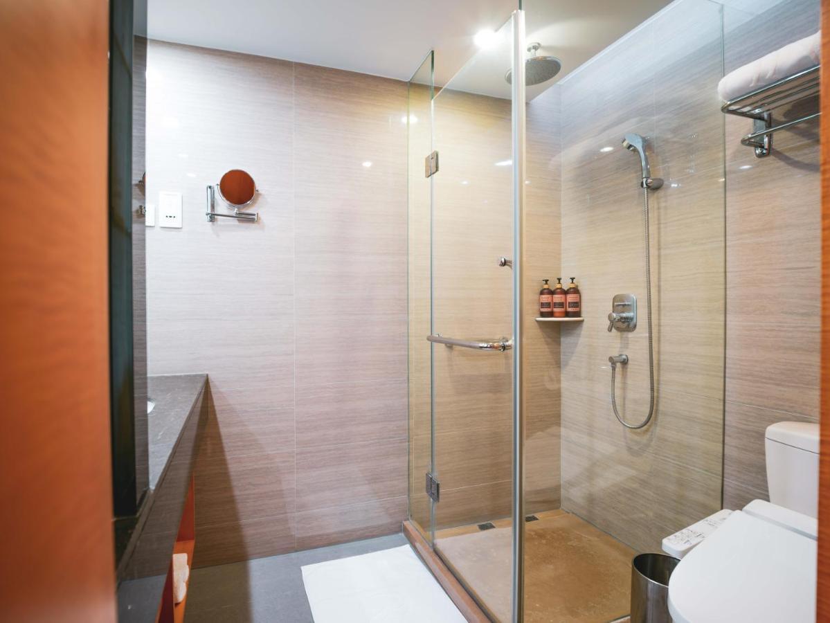 Ramada Plaza Shanghai Pudong Airport - 3 Mins To Pvg Depature Floor & Check Entrance With Hotel Shuttle Екстериор снимка