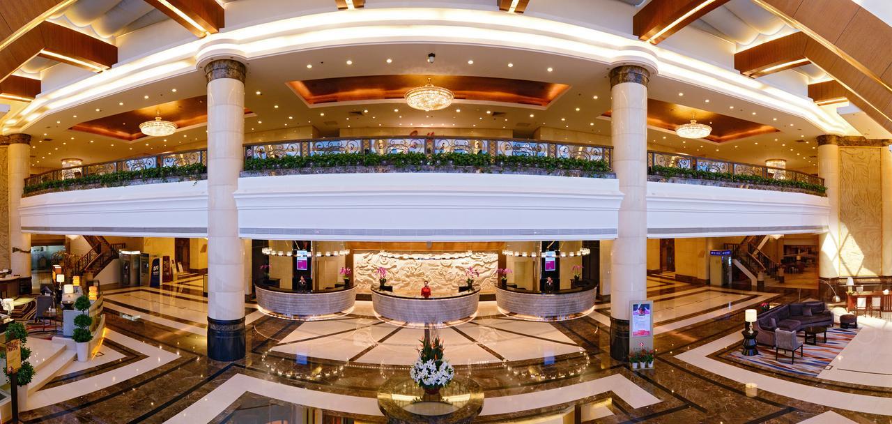 Ramada Plaza Shanghai Pudong Airport - 3 Mins To Pvg Depature Floor & Check Entrance With Hotel Shuttle Екстериор снимка