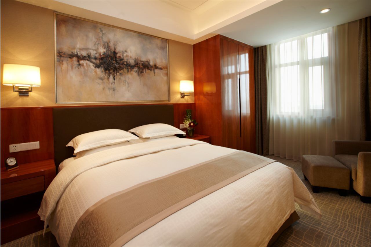 Ramada Plaza Shanghai Pudong Airport - 3 Mins To Pvg Depature Floor & Check Entrance With Hotel Shuttle Екстериор снимка